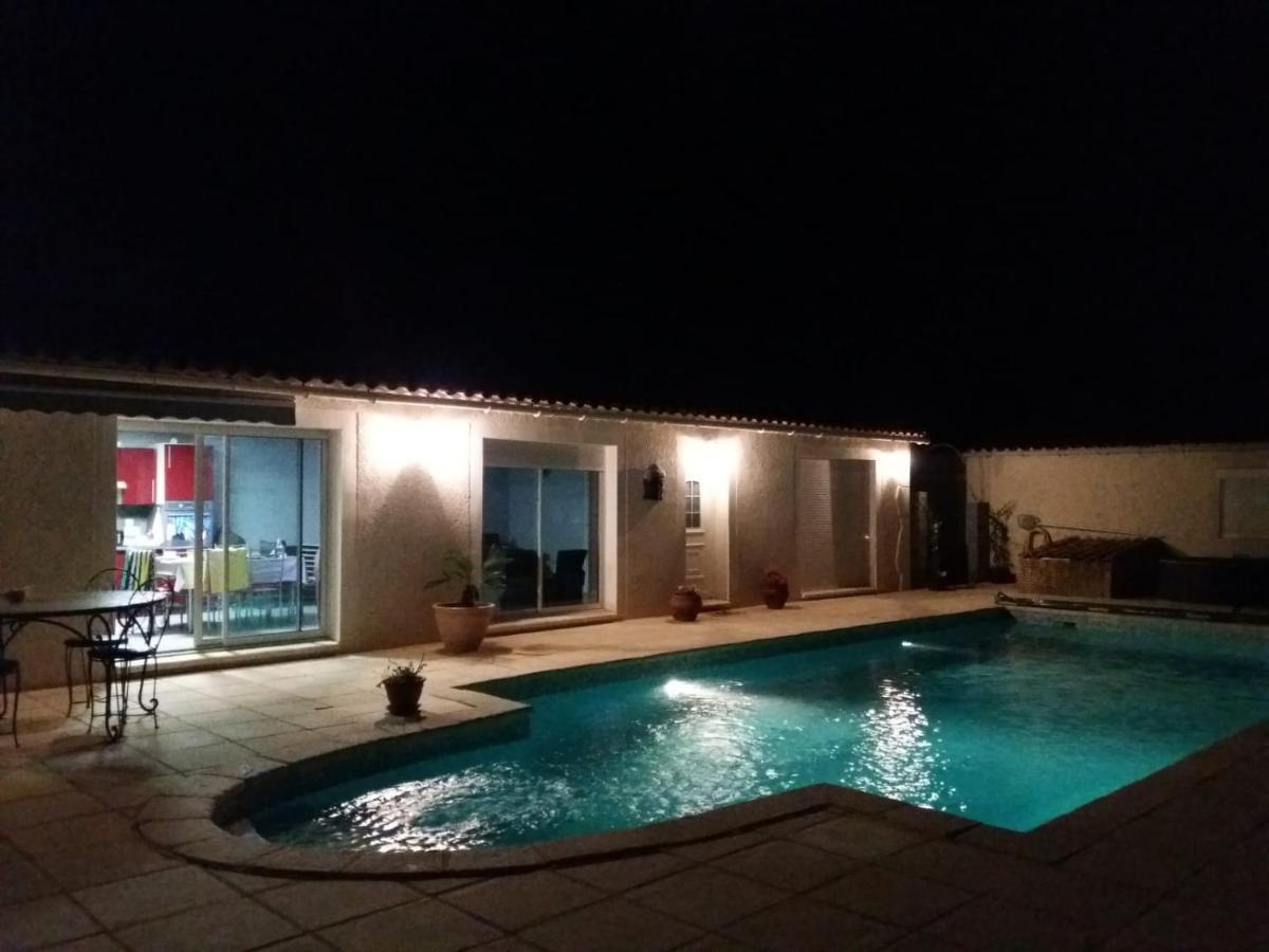 Les Clematites Apartment Donzere Bagian luar foto